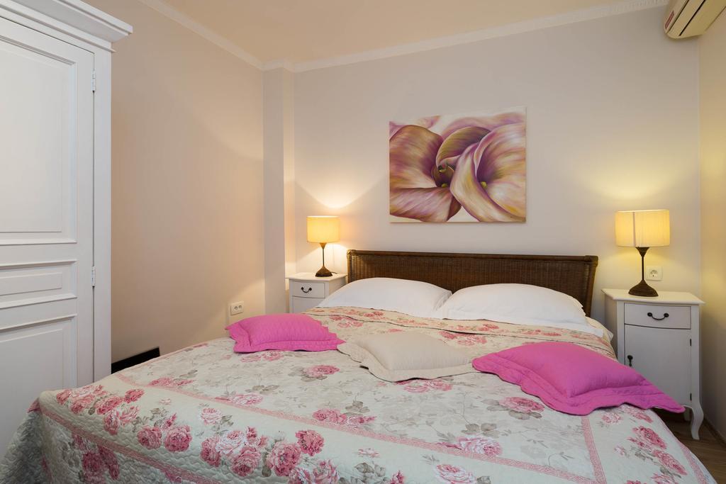 Apartments Suzy Сплит Екстериор снимка