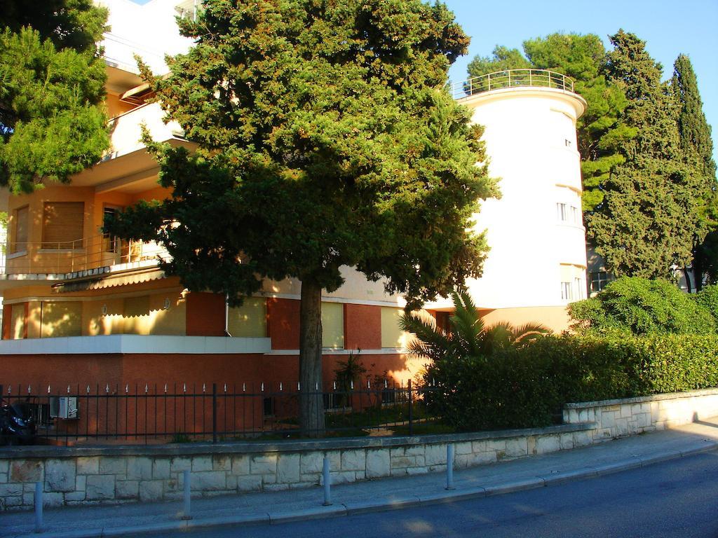 Apartments Suzy Сплит Екстериор снимка
